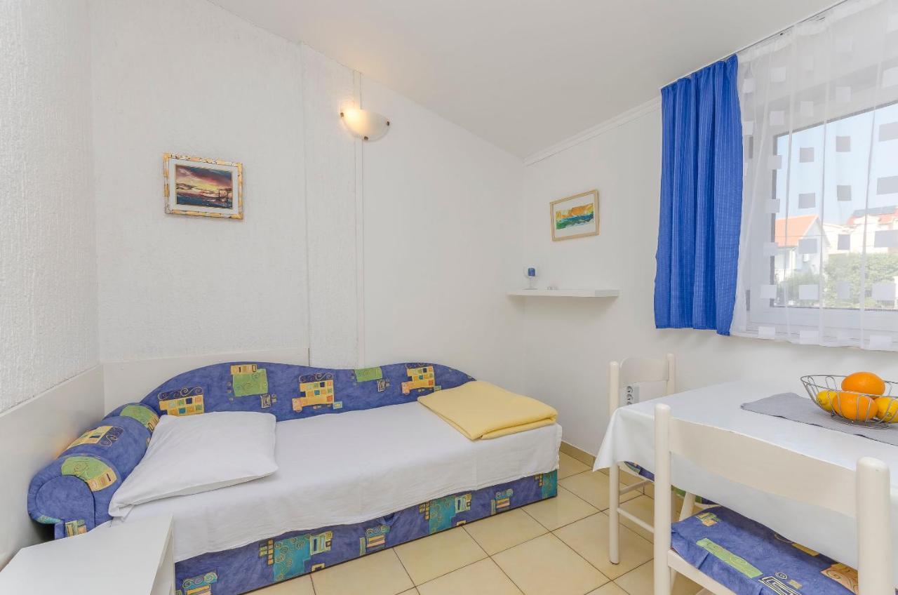 Apartments And Rooms On The Beach فوديس المظهر الخارجي الصورة