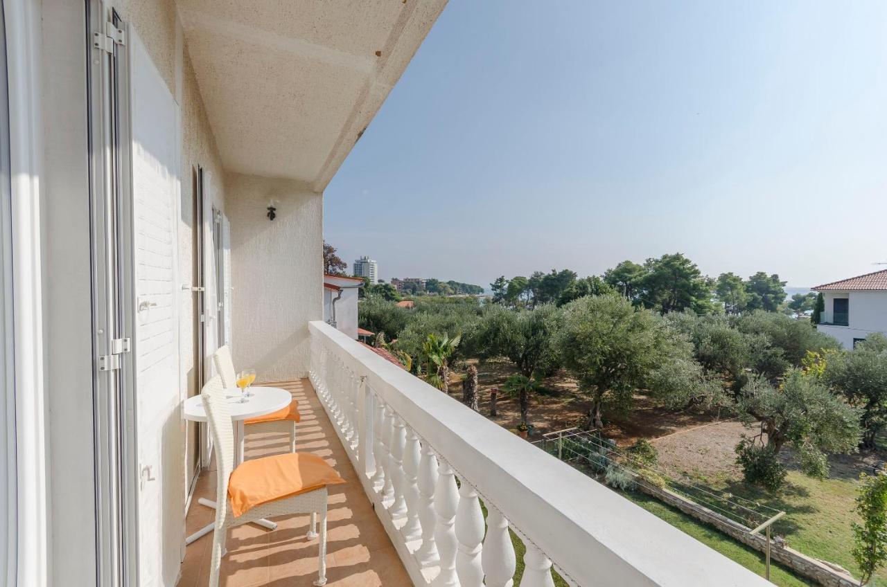 Apartments And Rooms On The Beach فوديس المظهر الخارجي الصورة
