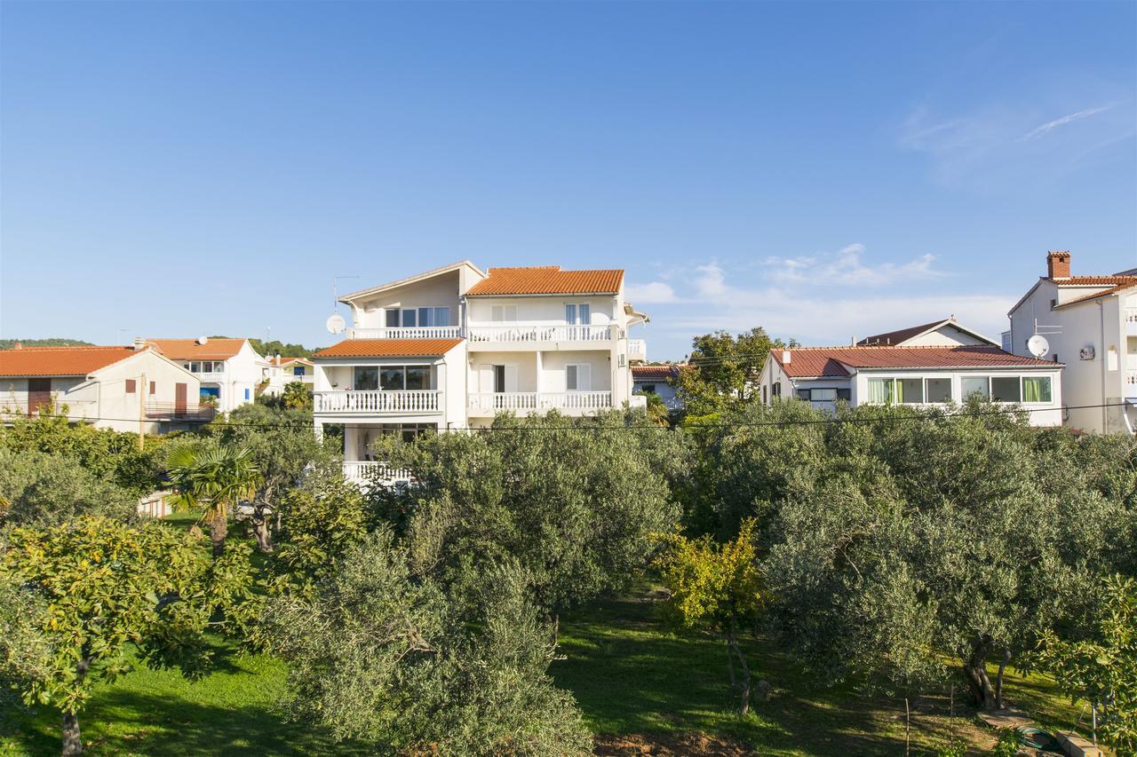 Apartments And Rooms On The Beach فوديس المظهر الخارجي الصورة