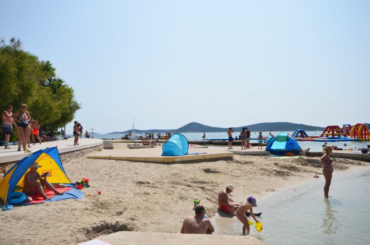 Apartments And Rooms On The Beach فوديس المظهر الخارجي الصورة
